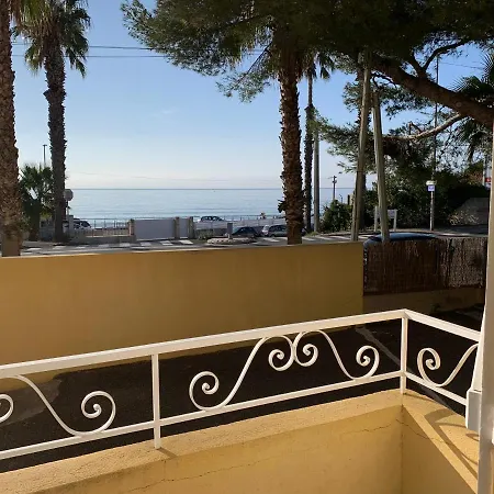 Vue Emplacement Exceptionnel Avec Parking *